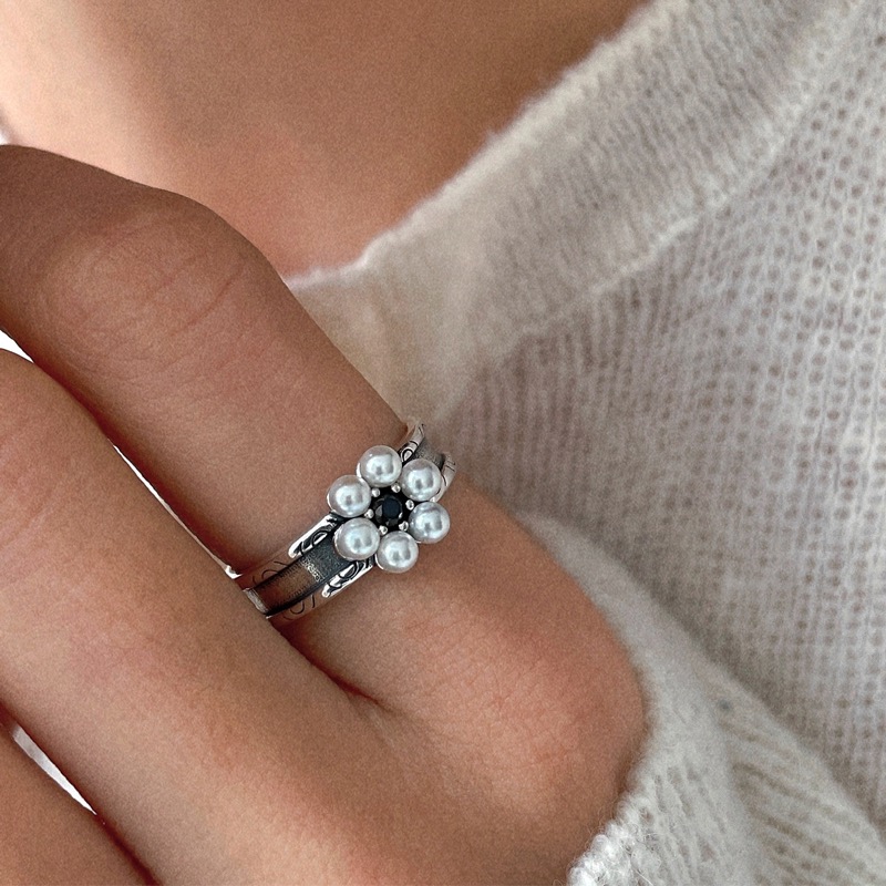 [8/22 예약 발송 / 단독 주문 필수] silver925 flower pearl ring
